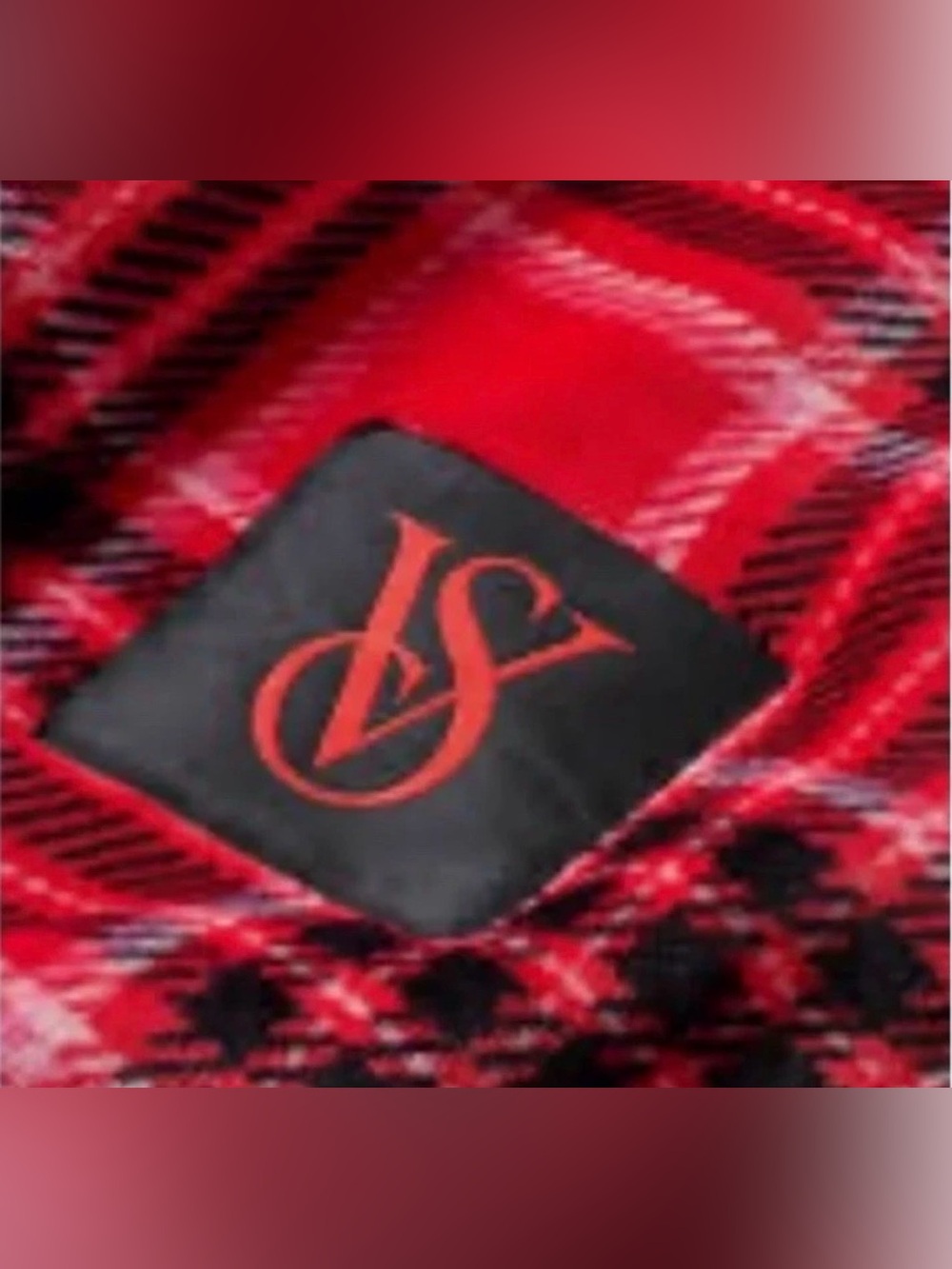 VICTORIA SECRET Red Plaid Sherpa Throw Blanket - Picture 2 of 4